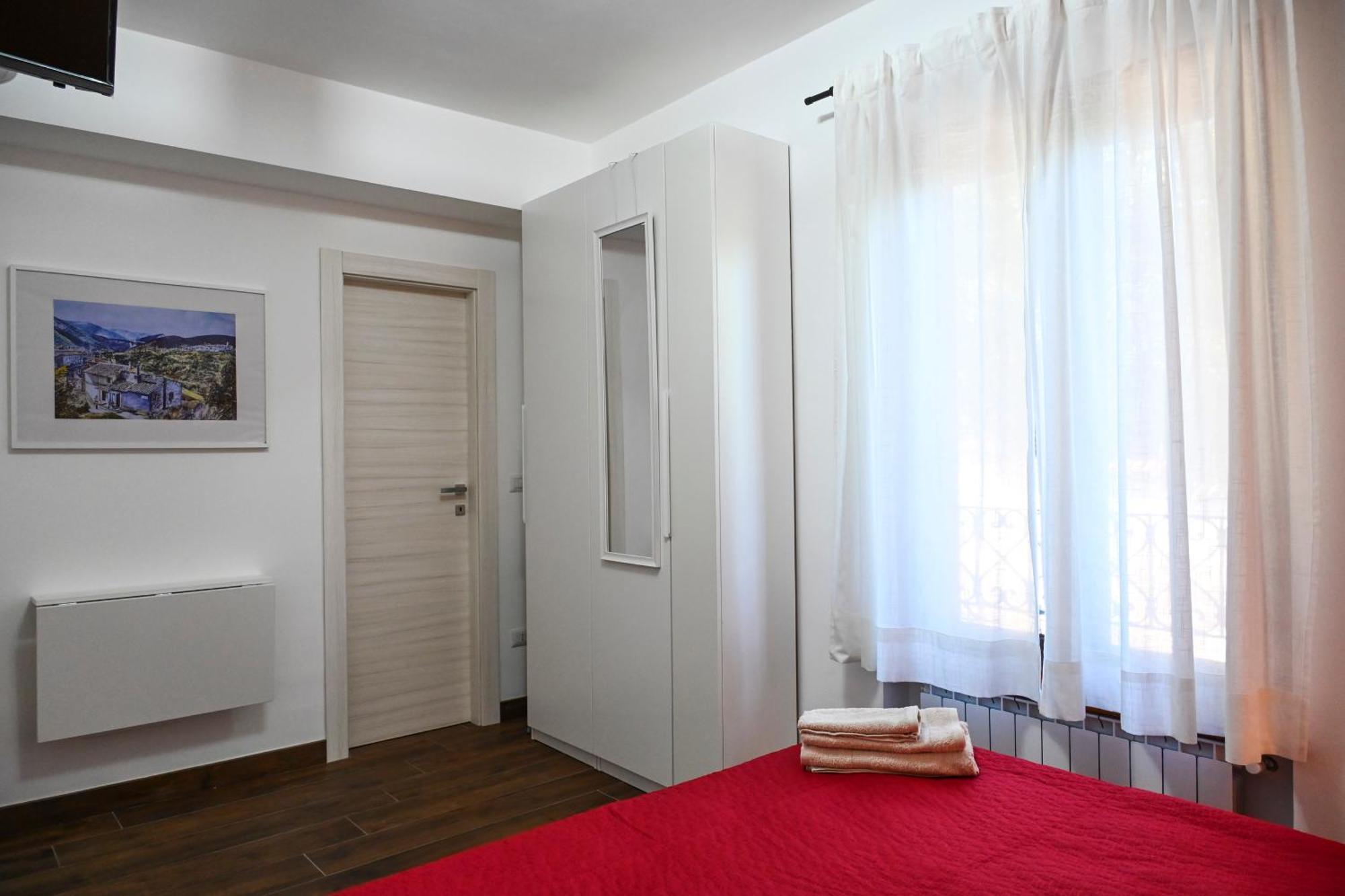 Il Colle Di Torre Orsina Apartamento Exterior foto