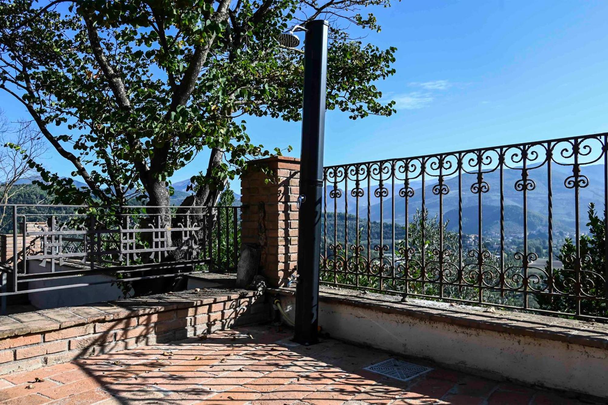 Il Colle Di Torre Orsina Apartamento Exterior foto